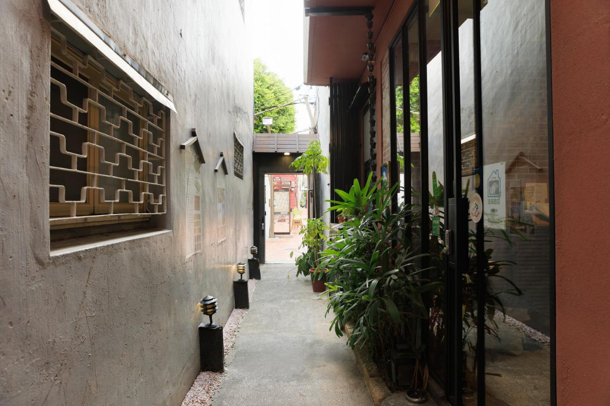 赤樓古巷民宿 6-12人可包棟 Tainan Exterior photo